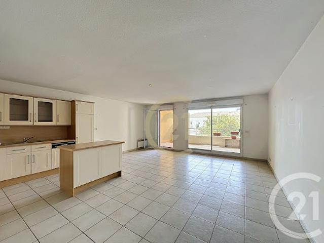 Vente Appartement 3 pièces 70 m2 Uzès
