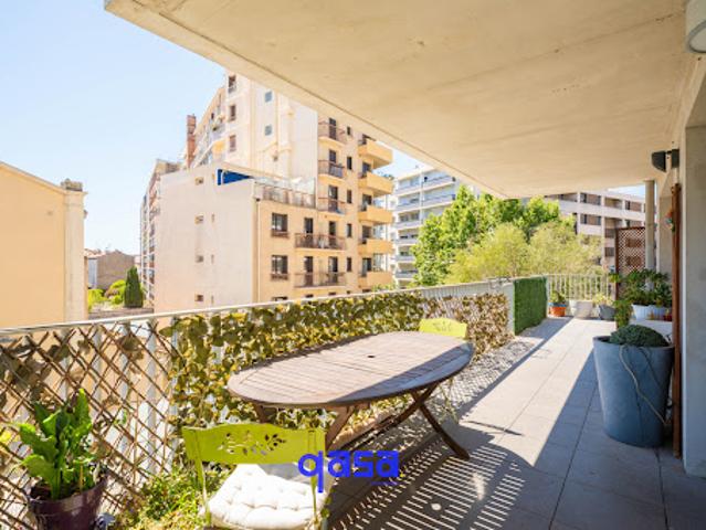 Vente Appartement 3 pièces 70 m2 Marseille 1er