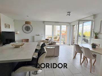 Vente Appartement 3 pièces 70 m2 Meyzieu