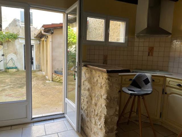 Vente Appartement 4 pièces 70 m2 Roquefort