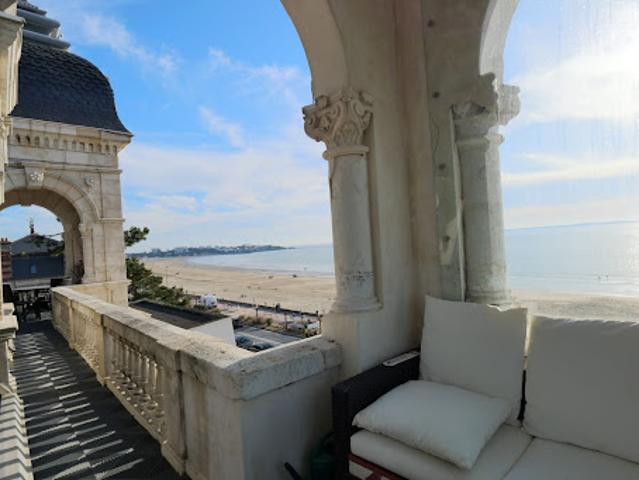 Vente Appartement 3 pièces 70 m2 Royan