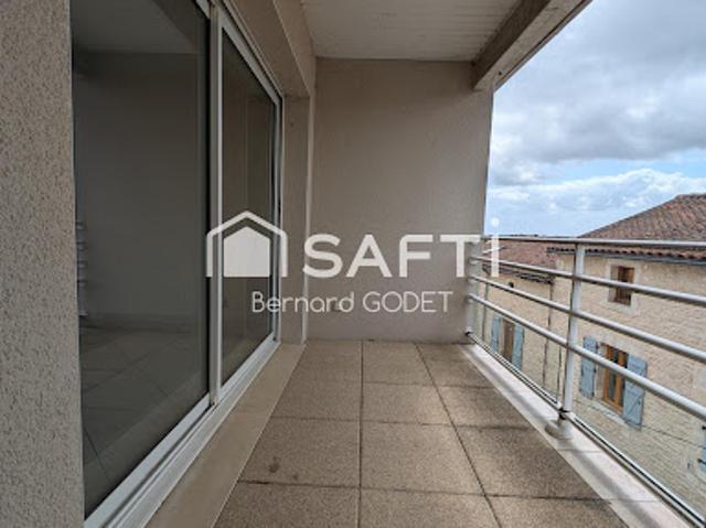 Vente Appartement 3 pièces 70 m2 Ruffec