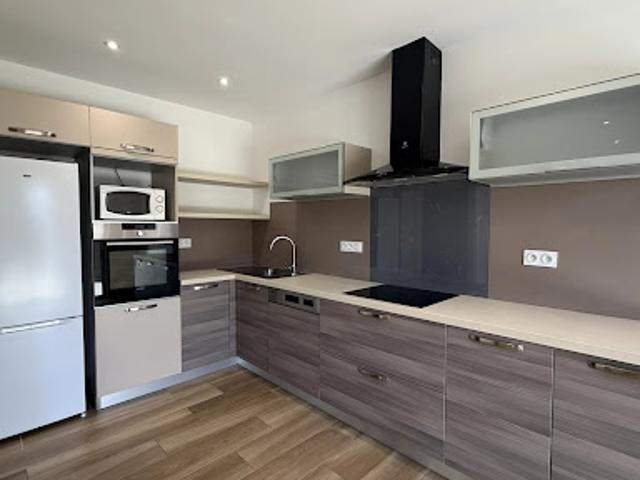 Vente Appartement 3 pièces 70 m2 Santa Lucia di Moriani