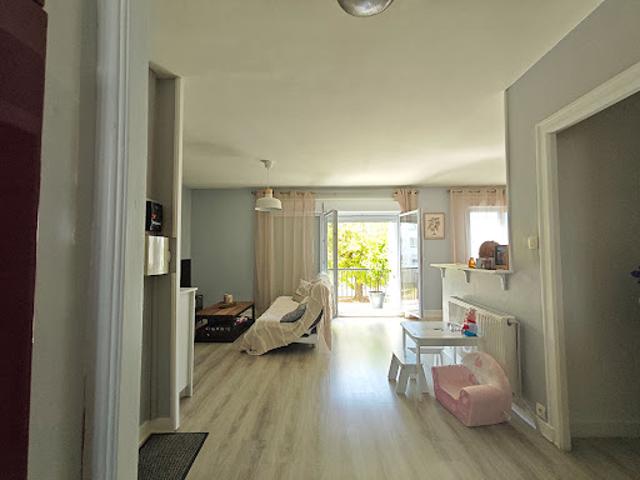 Vente Appartement 3 pièces 71.65 m2 Tonnay Charente