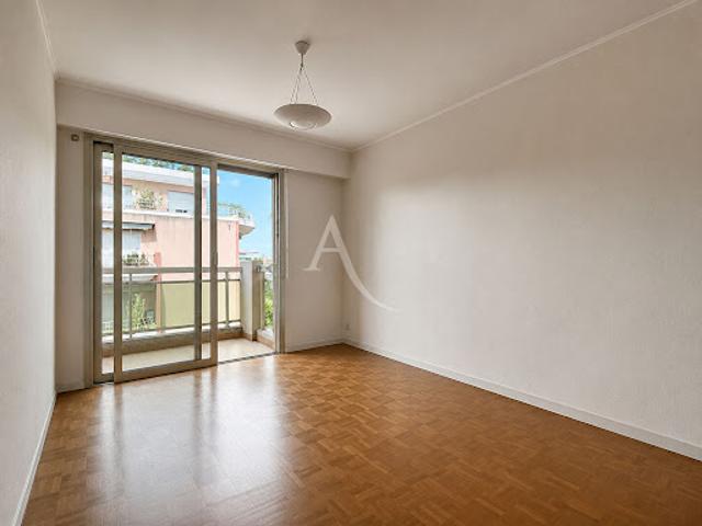 Vente Appartement 3 pièces 71.74 m2 Saint Laurent du Var