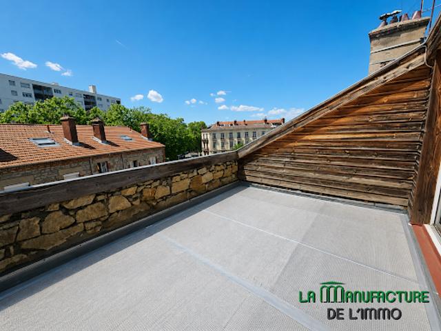 Vente Appartement 3 pièces 71.01 m2 Saint Etienne