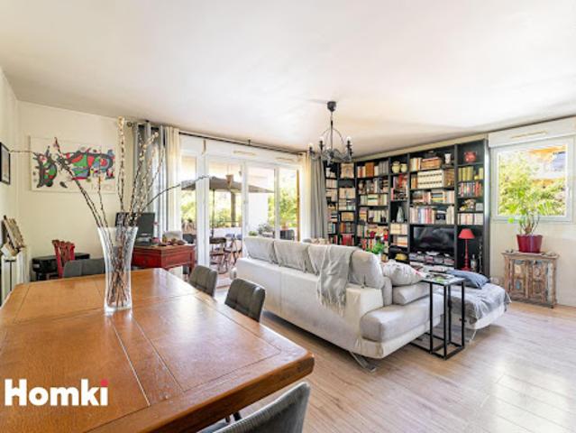 Vente Appartement 3 pièces 71.21 m2 Marseille 13ème