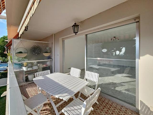 Vente Appartement 3 pièces 71 m2 Saint Laurent du Var