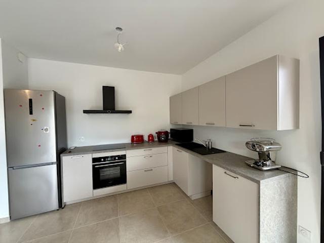 Vente Appartement 3 pièces 71 m2 Sainte lucie de porto vecchio