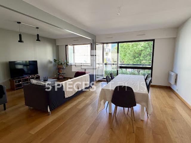 Vente Appartement 3 pièces 71 m2 Suresnes