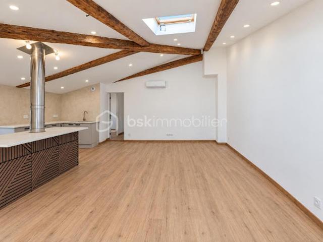 Vente Appartement 3 pièces 72.46 m2 Montelimar