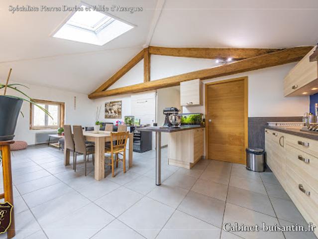 Vente Appartement 3 pièces 72.75 m2 Ville sur Jarnioux