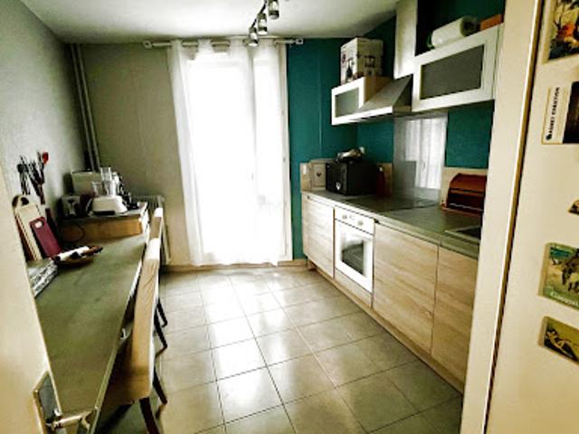 Vente Appartement 3 pièces 72.7 m2 Rambouillet