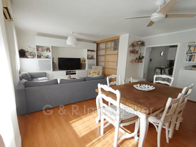Vente Appartement 3 pièces 72.39 m2 Aubagne