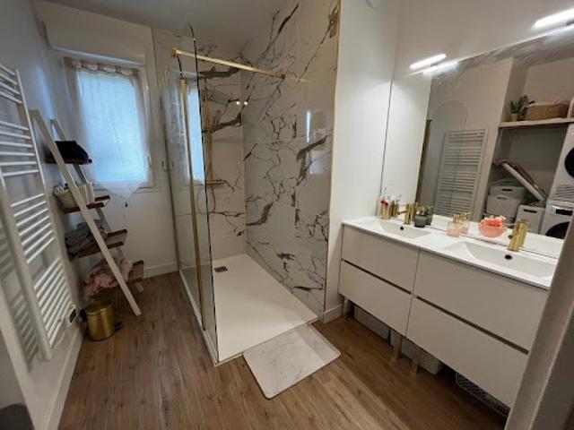 Vente Appartement 3 pièces 72 m2 Floirac