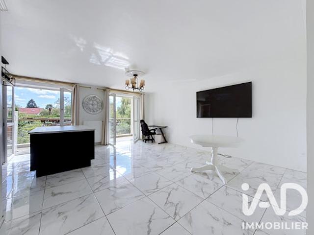 Vente Appartement 3 pièces 72 m2 Magny les Hameaux
