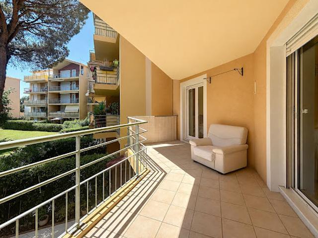 Vente Appartement 3 pièces 80.32 m2 Frejus