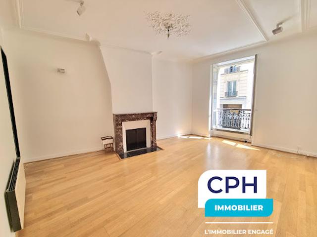 Vente Appartement 3 pièces 77.01 m2 Paris 5ème