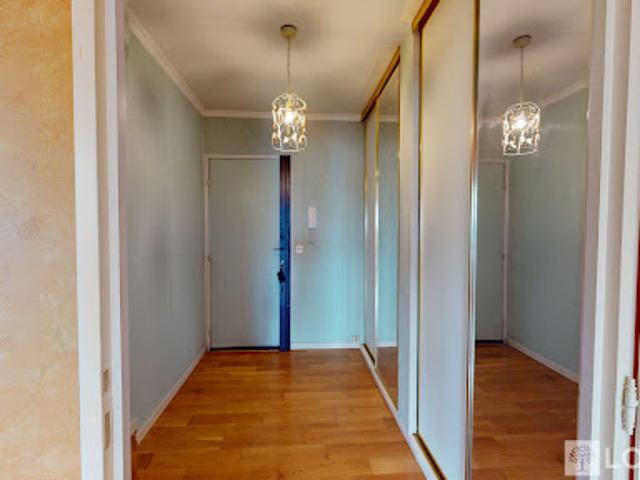 Vente Appartement 3 pièces 77.05 m2 Reims