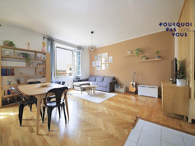 Vente Appartement 3 pièces 77.06 m2 Lyon 4ème