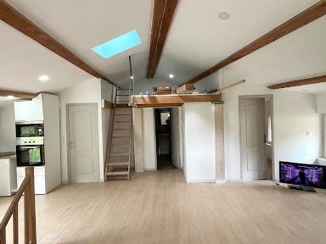 Vente Appartement 3 pièces 77 m2 Castellane