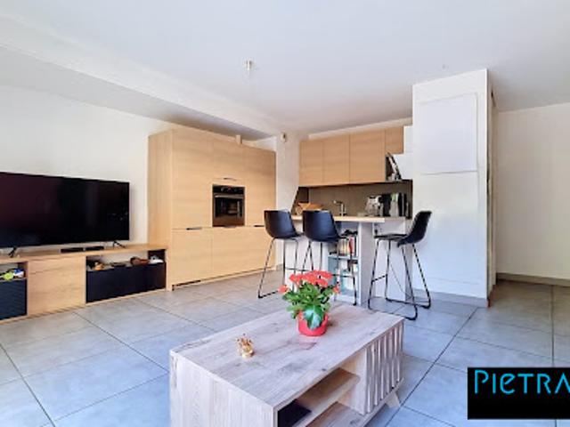 Vente Appartement 3 pièces 77 m2 Lyon 3ème