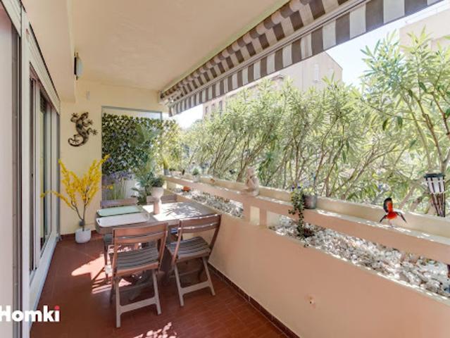 Vente Appartement 3 pièces 77 m2 Marseille 8ème