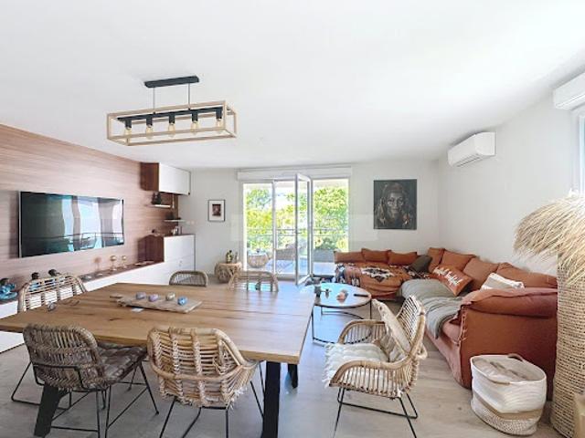 Vente Appartement 3 pièces 74.8 m2 La Ciotat