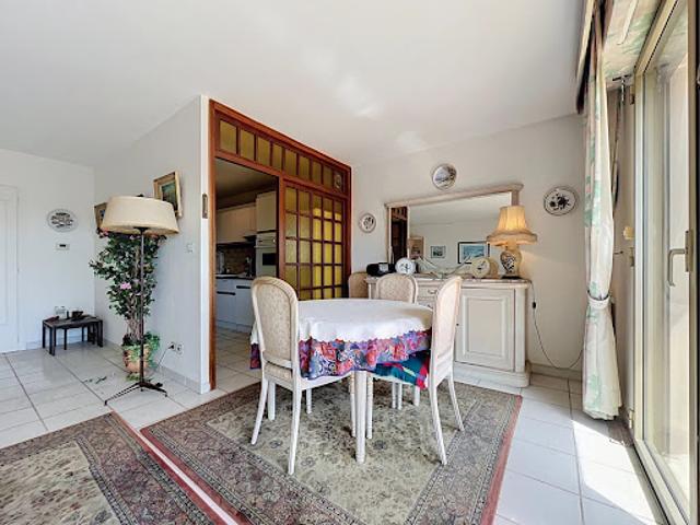 Vente Appartement 3 pièces 74.07 m2 Antibes