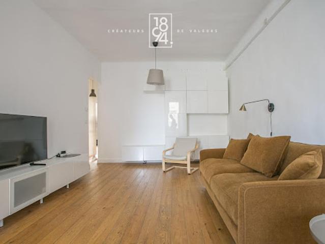 Vente Appartement 3 pièces 74.05 m2 Marseille 5ème