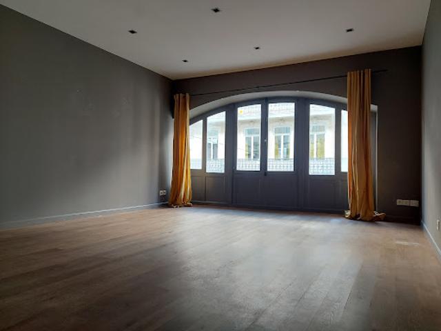 Vente Appartement 3 pièces 74.1 m2 Lille