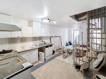 Vente Appartement 3 pièces 74 m2 Trets