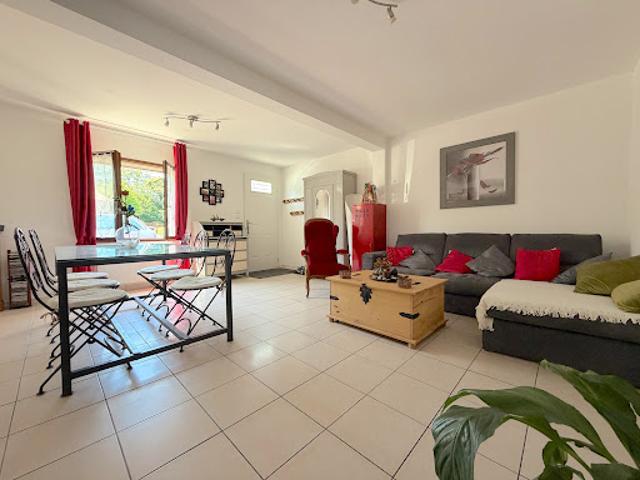 Vente Appartement 3 pièces 74 m2 Avensan