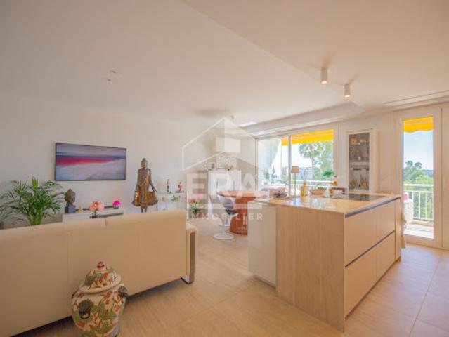 Vente Appartement 3 pièces 74 m2 Mandelieu la Napoule