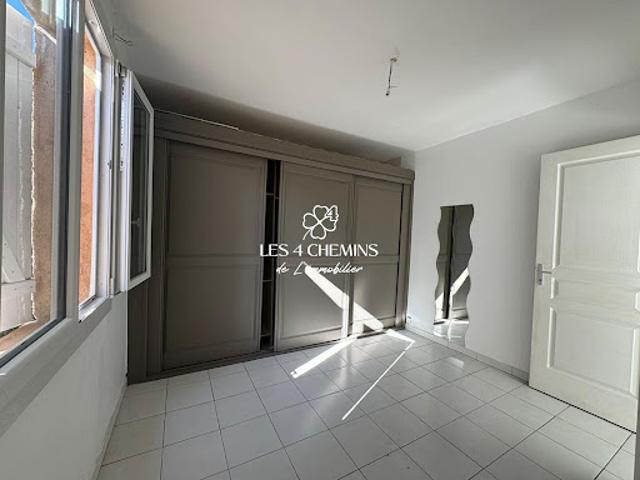 Vente Appartement 3 pièces 74 m2 Peypin