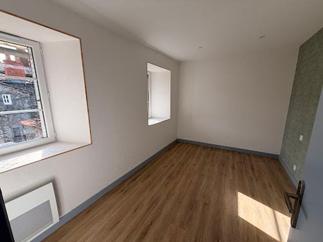 Vente Appartement 3 pièces 74 m2 Saint Flour