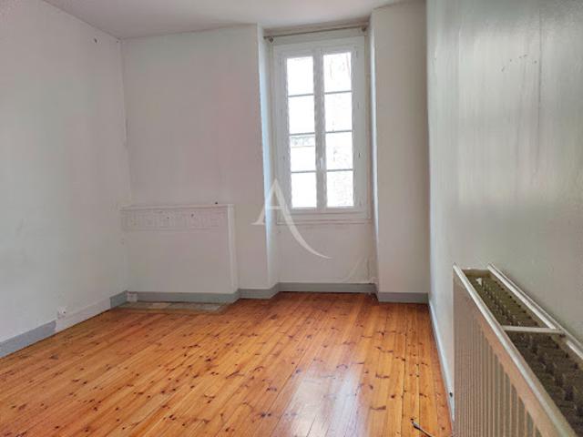 Vente Appartement 3 pièces 75.5 m2 Saintes