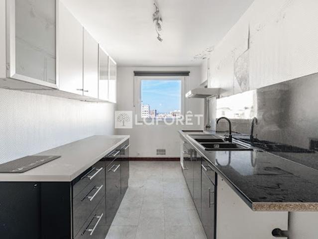 Vente Appartement 3 pièces 75.63 m2 Paris 11ème