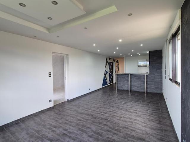 Vente Appartement 3 pièces 75.6 m2 Saint Etienne