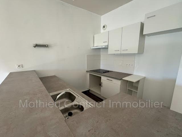 Vente Appartement 3 pièces 75.08 m2 Nimes