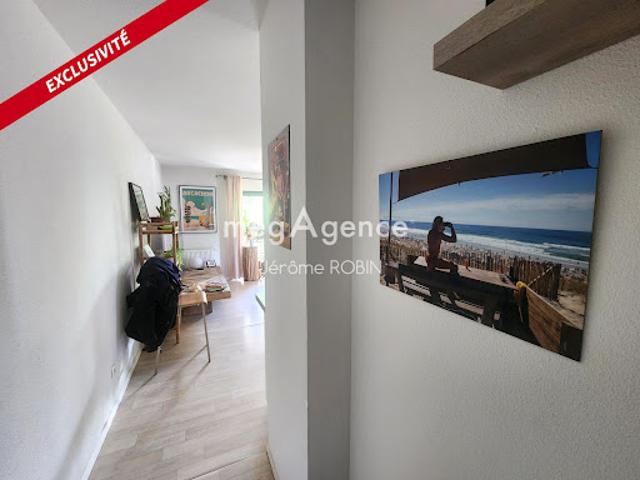 Vente Appartement 3 pièces 75 m2 Begles