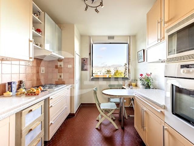 Vente Appartement 3 pièces 75 m2 Courbevoie