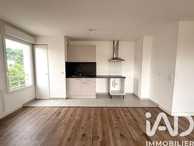 Vente Appartement 3 pièces 75 m2 Floirac