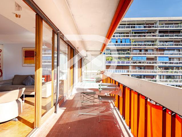 Vente Appartement 3 pièces 75 m2 Marseille 6ème