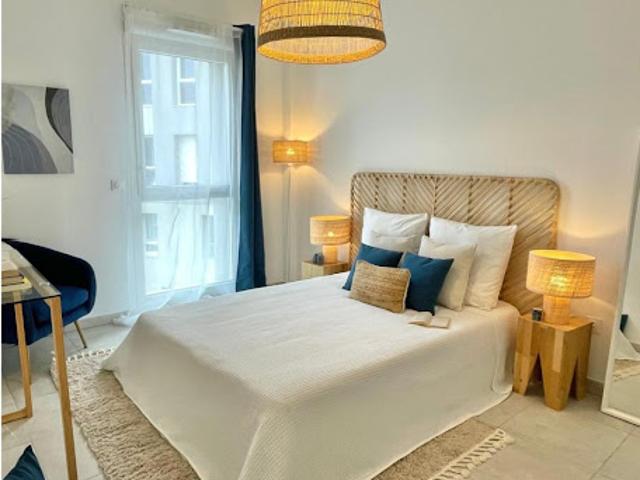 Vente Appartement 3 pièces 75 m2 Marseille 8ème
