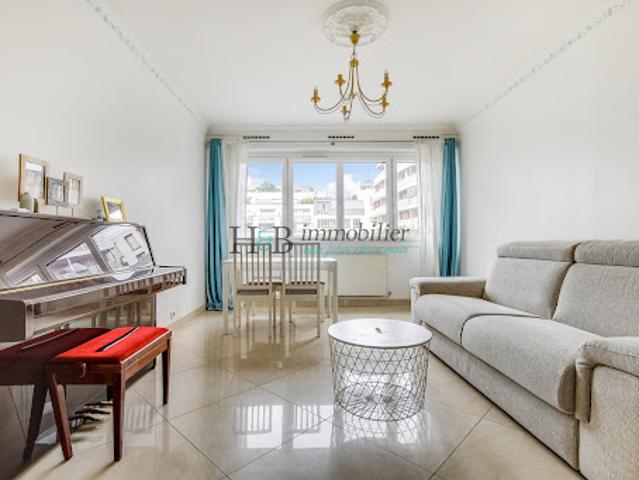 Vente Appartement 3 pièces 75 m2 Paris 11ème