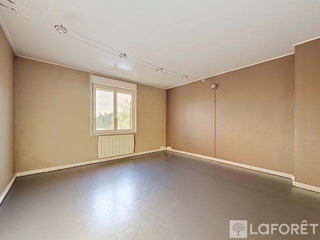 Vente Appartement 3 pièces 76.45 m2 Hazebrouck