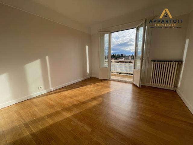 Vente Appartement 3 pièces 76.6 m2 Vichy