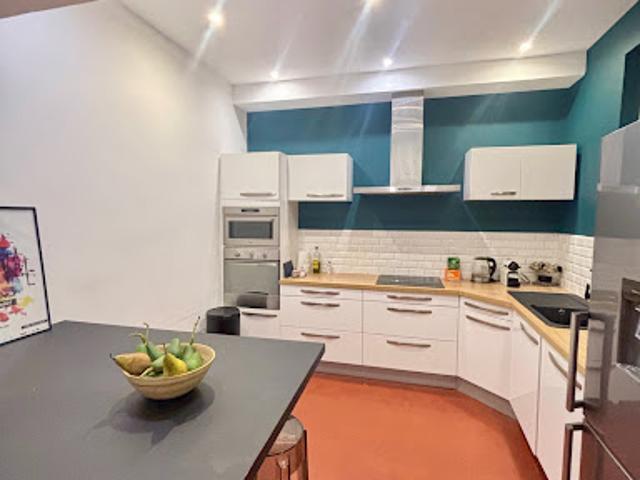 Vente Appartement 3 pièces 76 m2 Bastia
