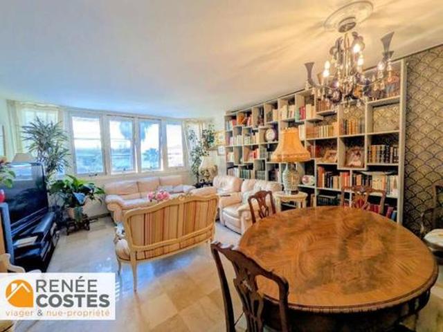 Vente Appartement 3 pièces 76 m2 Hyeres